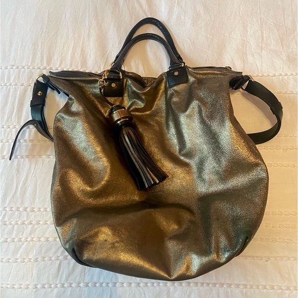 Diane von Furstenberg Metallic Drew Bucket Bag - Picture 6 of 16